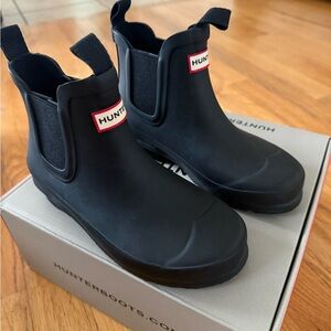 NWT Hunter Kids Chelsea Boots US13